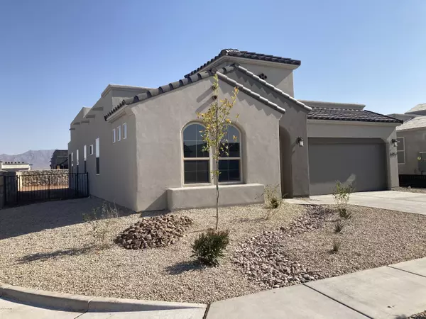 6852 Cassini AVE, Las Cruces, NM 88012