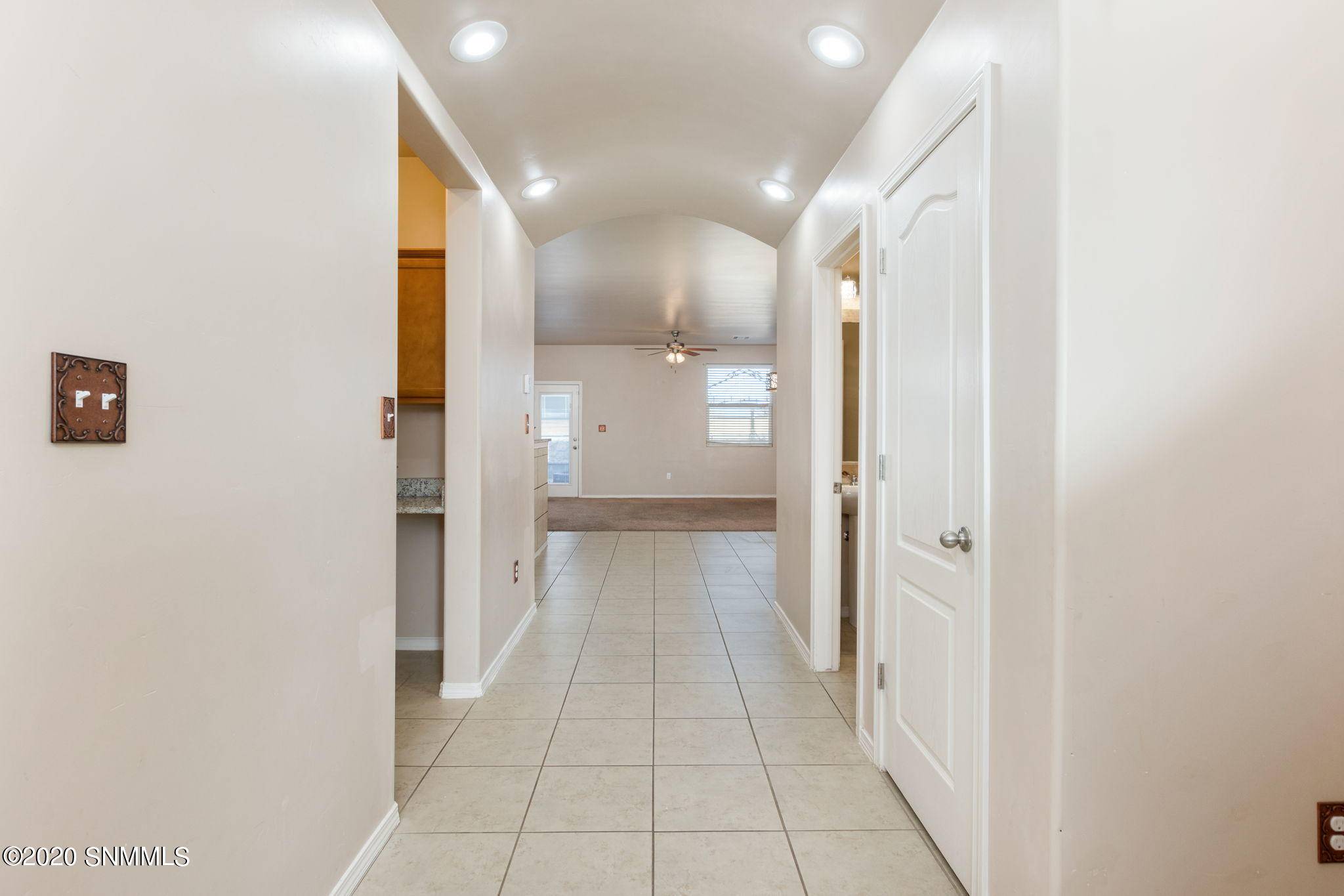 Las Cruces, NM 88007,2928 San Elizario CT