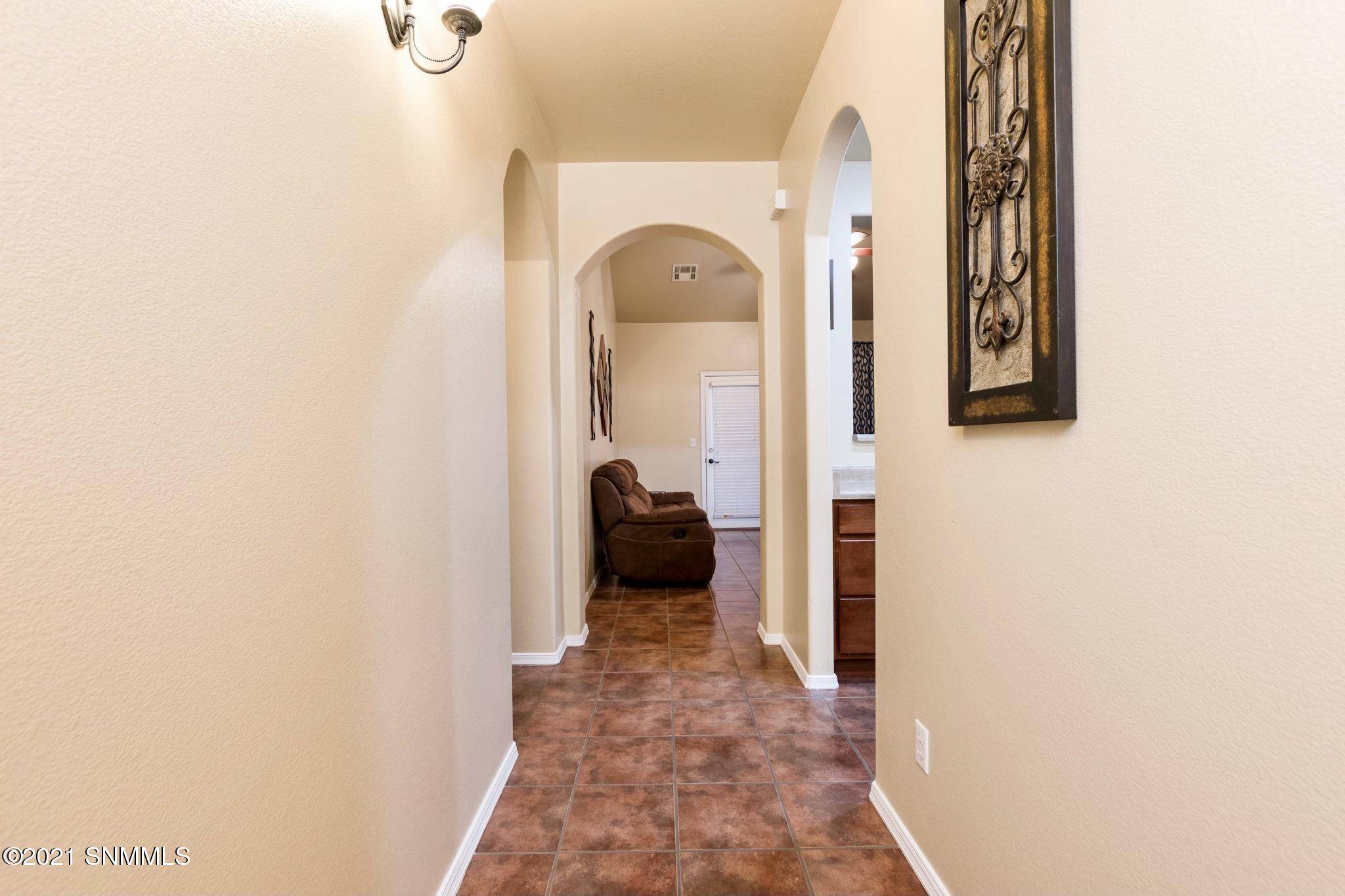 Las Cruces, NM 88007,2827 La Union CT