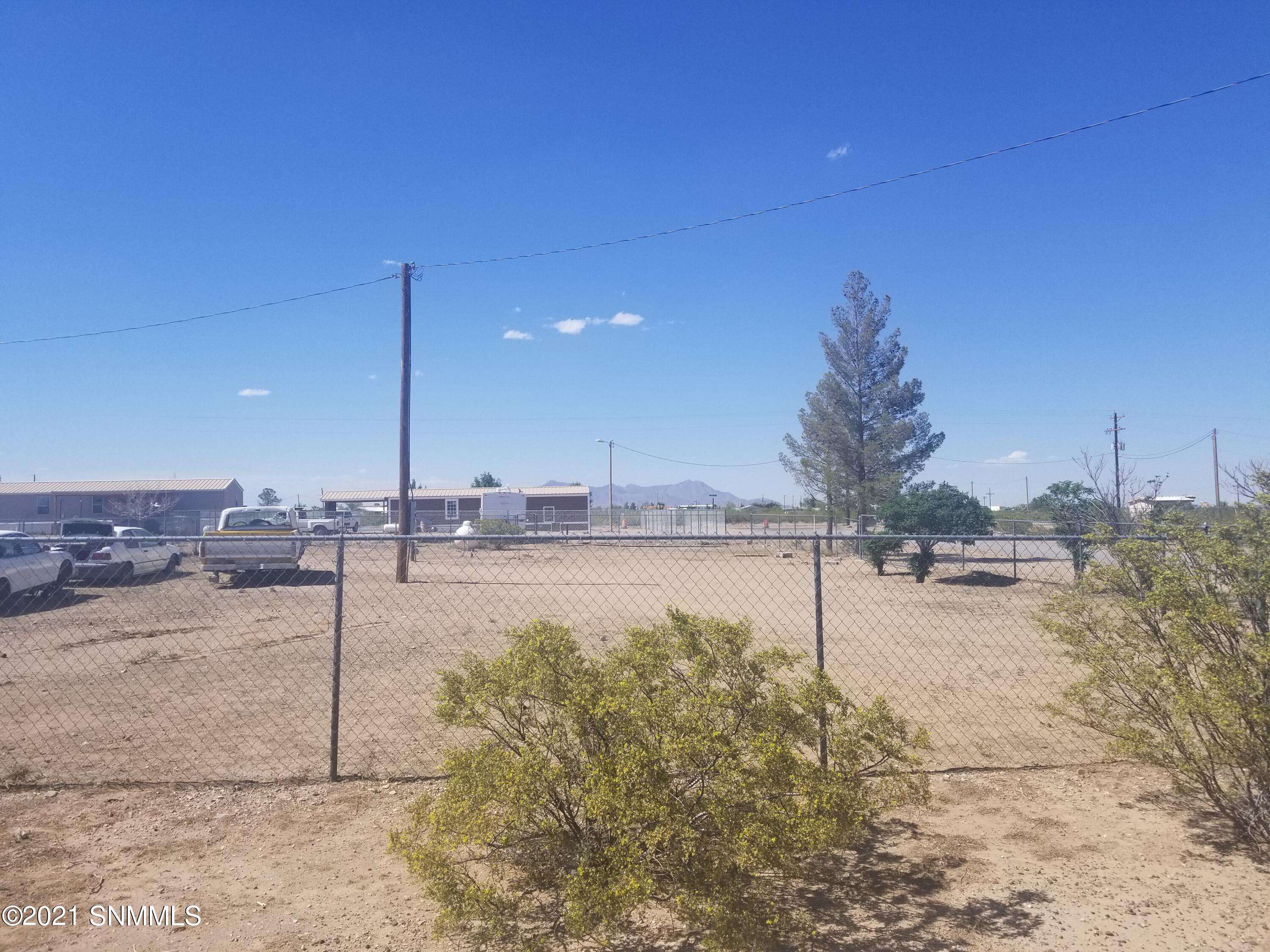 700 Buena Vista AVE, Columbus, NM 88029