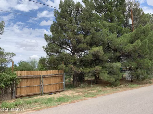 Chaparral, NM 88081,737 Sunny Sands DR