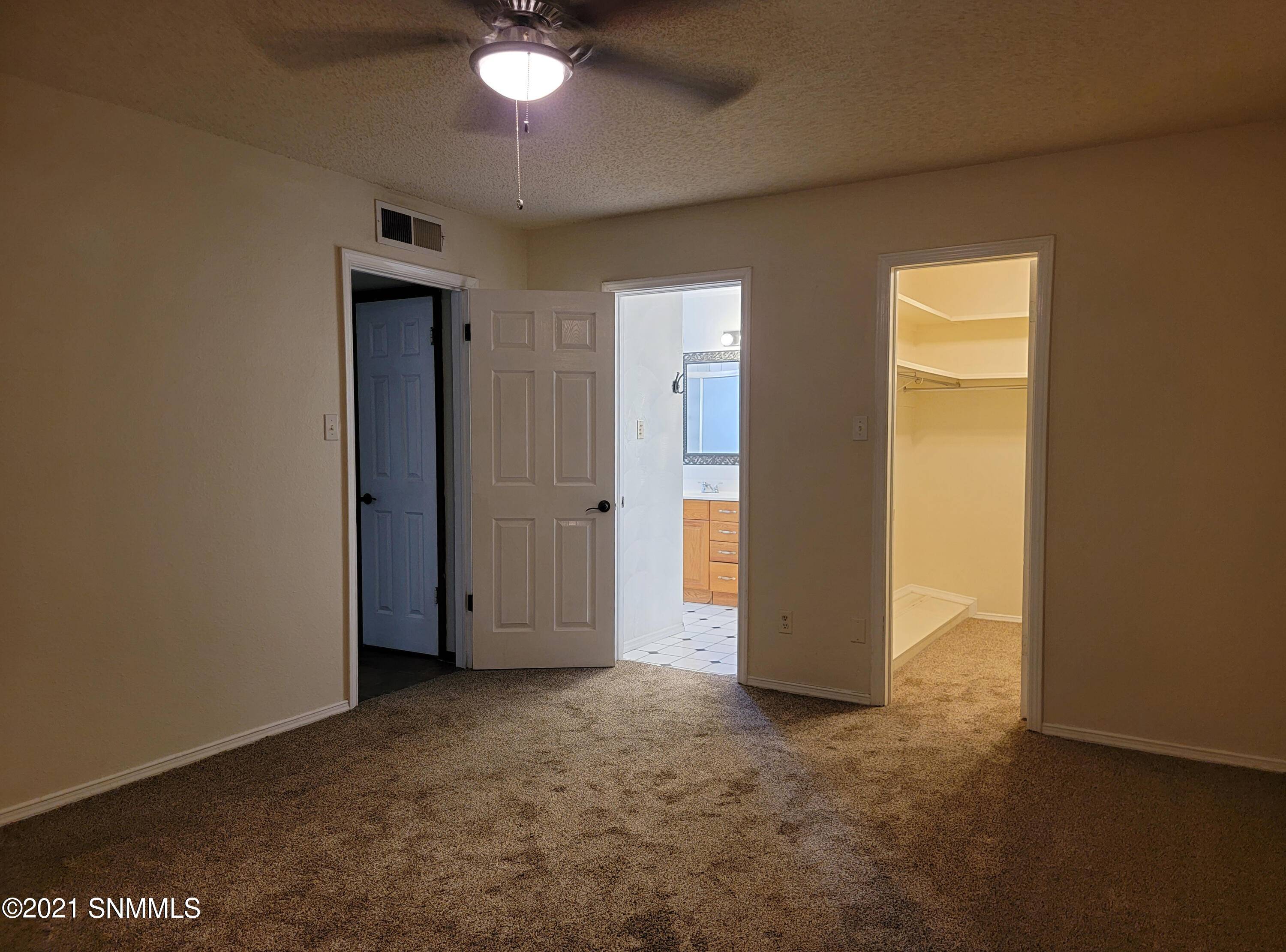 Las Cruces, NM 88001,1805 Altura AVE