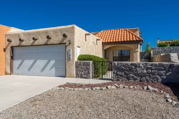 Las Cruces, NM 88012,2108 Pine Needle WAY