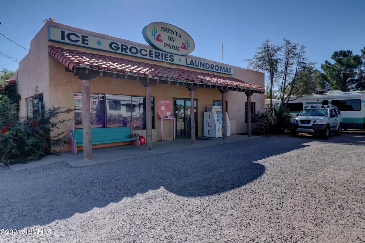 Las Cruces, NM 88005,1551 Avenida De Mesilla