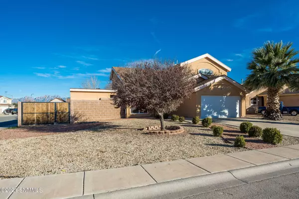 Las Cruces, NM 88007,1324 Doniphan Place PL