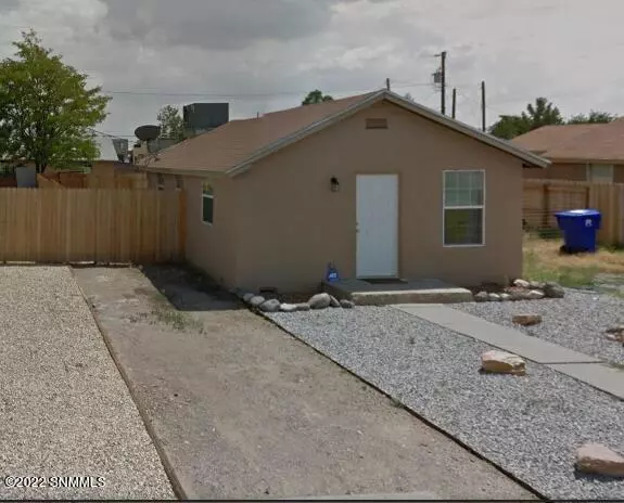 1035 Brownlee AVE, Las Cruces, NM 88005