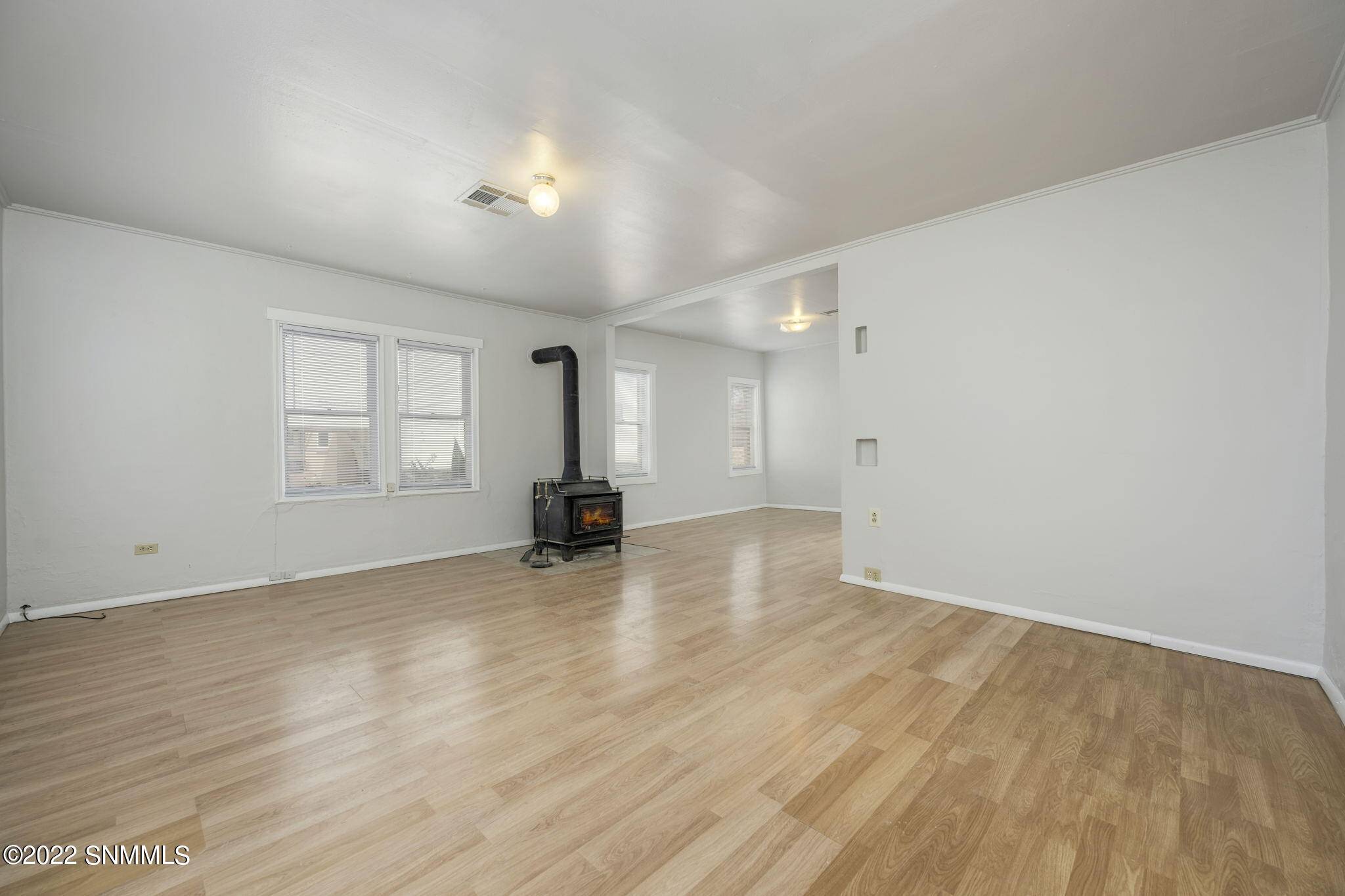 Las Cruces, NM 88005,103 E Bell AVE