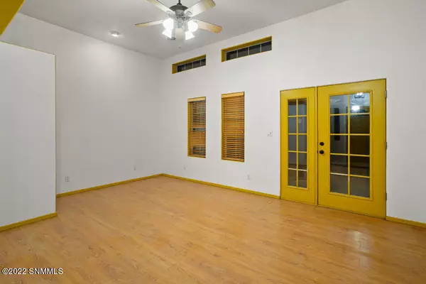 Deming, NM 88030,1900 Lori DR