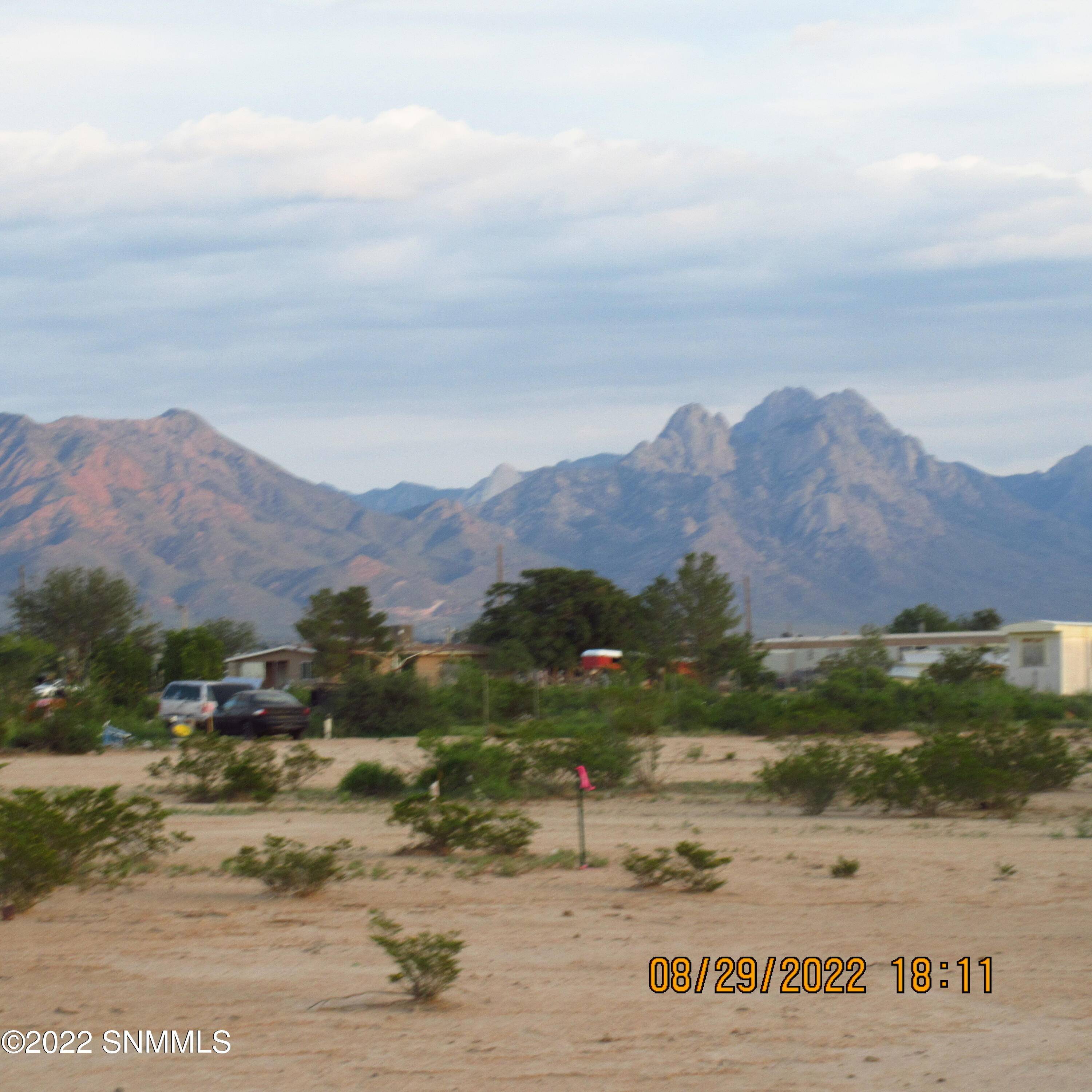 24 Single Tree Court CT, Las Cruces, NM 88012