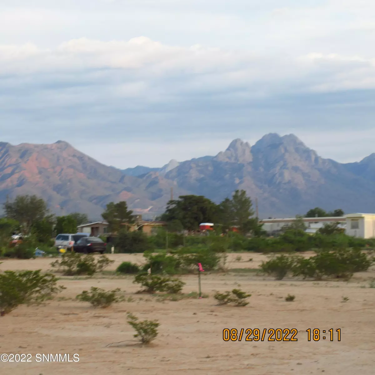 Las Cruces, NM 88012,24 Single Tree Court CT