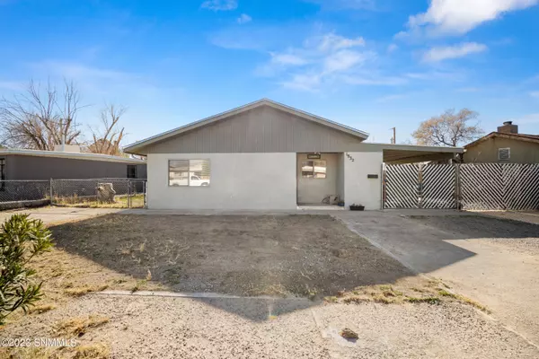 Las Cruces, NM 88001,1832 Foster RD