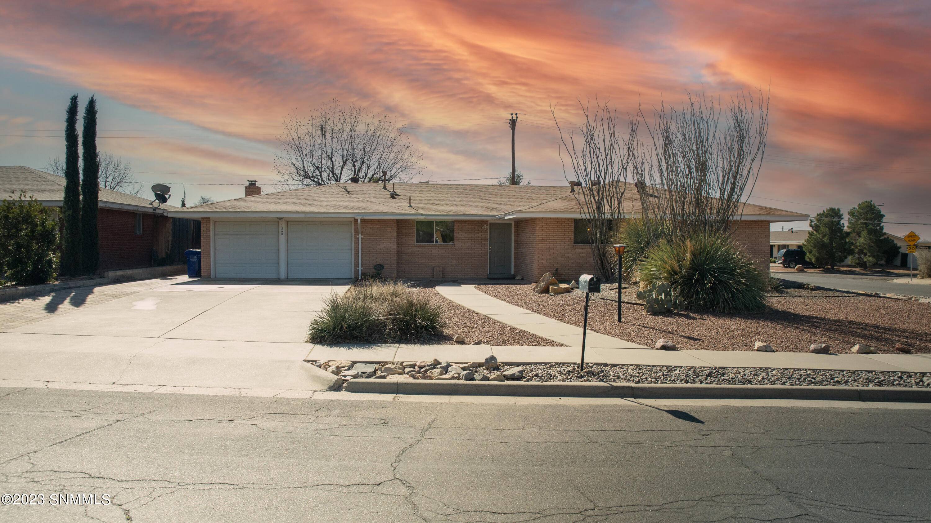 1500 Palo Verde AVE, Las Cruces, NM 88001