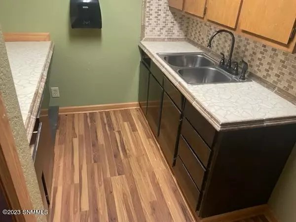 Las Cruces, NM 88005,1252 Barker RD