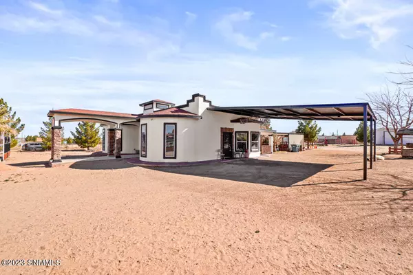 Chaparral, NM 88081,2790 Hot Peppers RD