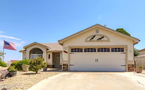 703 City View DR, Las Cruces, NM 88011