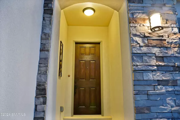 Las Cruces, NM 88012,6014 Catalina ST