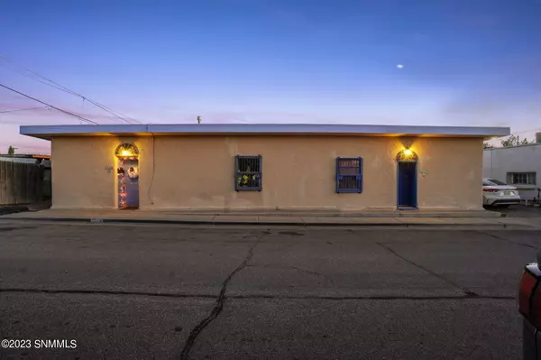 316 Augustine AVE, Las Cruces, NM 88001