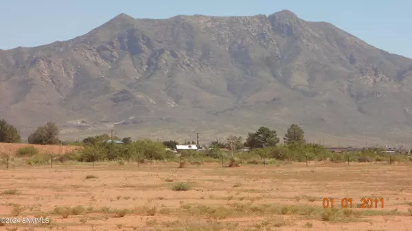 Las Cruces, NM 88012,7648 Kings RD