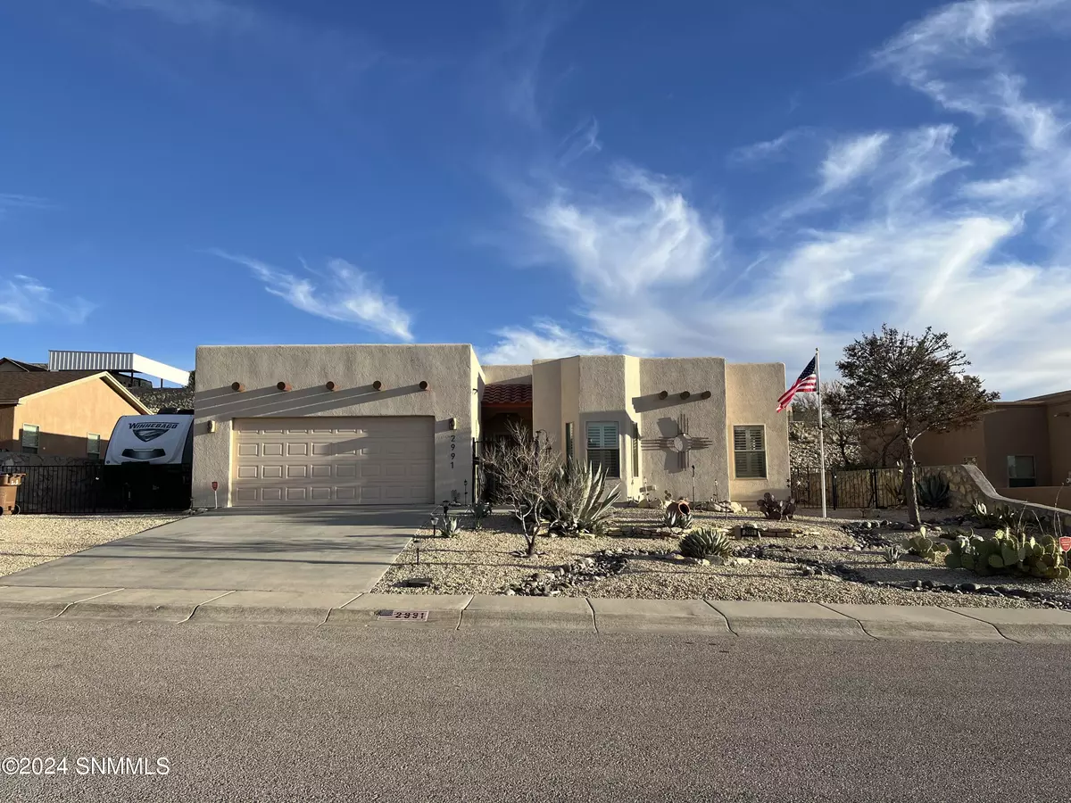 Las Cruces, NM 88011,2991 Long Bow LOOP