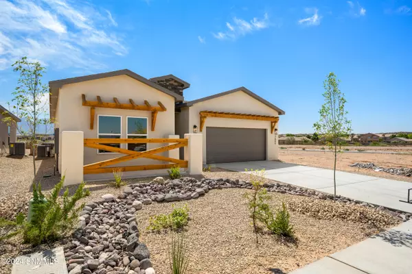 Las Cruces, NM 88011,2640 Blue Heron PL