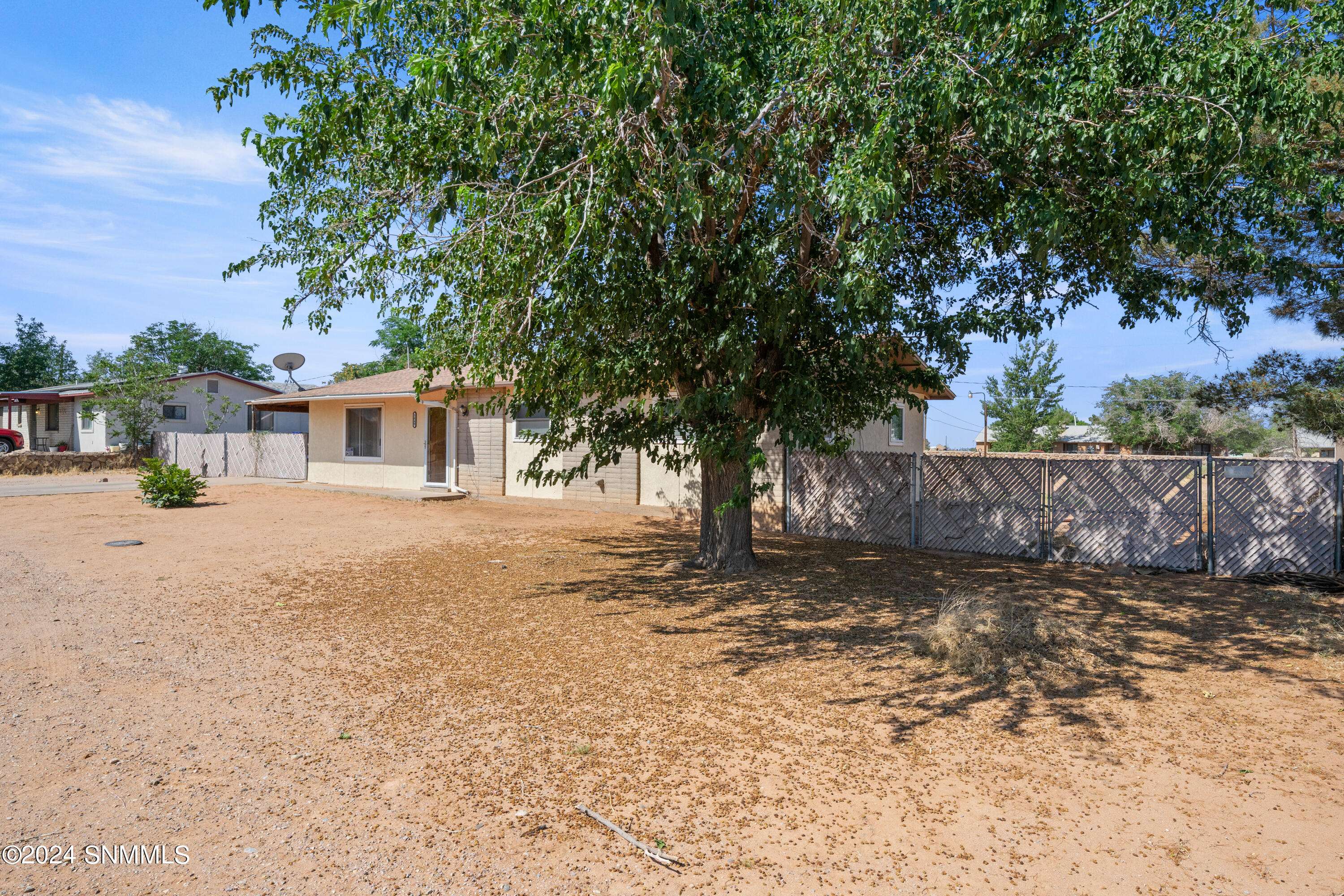 Las Cruces, NM 88011,5049 Churchill AVE