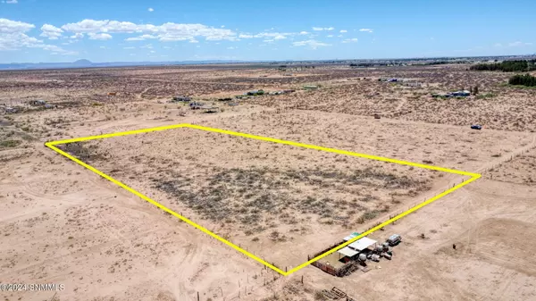 1720 San Carlos ST, Chaparral, NM 88081