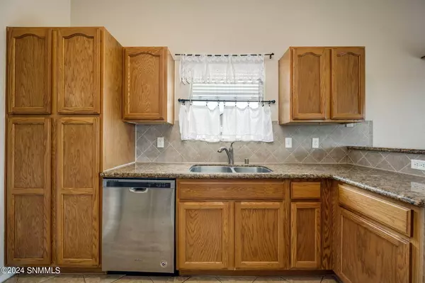 Las Cruces, NM 88012,3719 Ascencion CIR