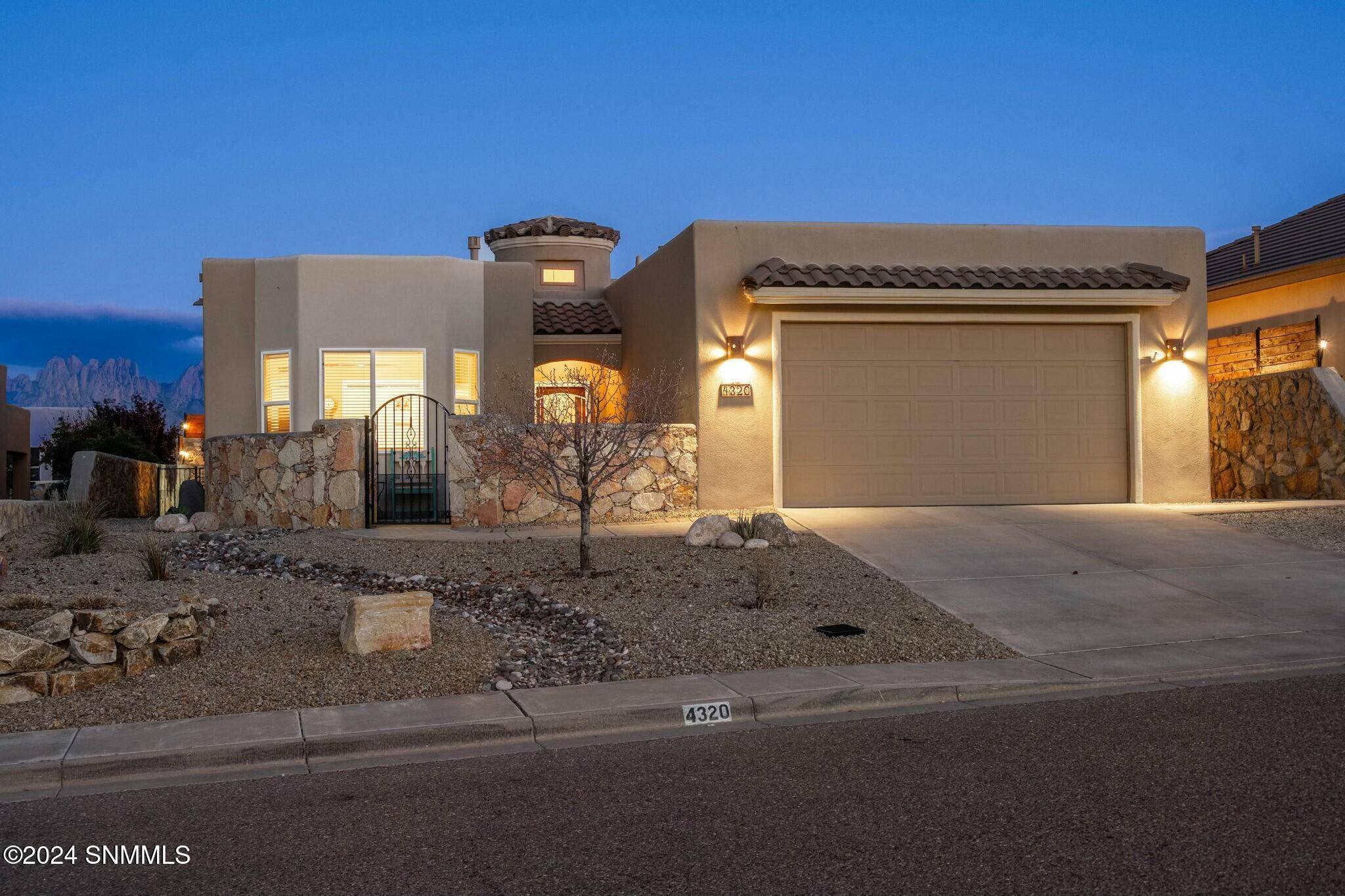 4320 Calle Sonesta, Las Cruces, NM 88011