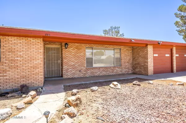 Las Cruces, NM 88005,1018 Avondale DR