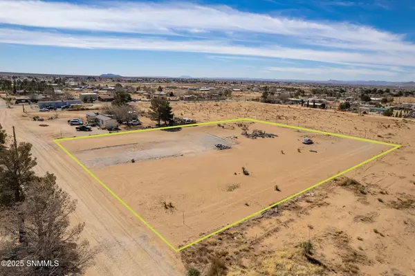 6745 Jack Rabbit RD, Las Cruces, NM 88012