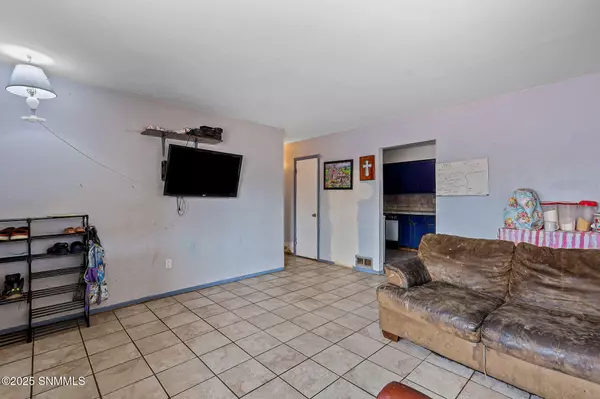 Las Cruces, NM 88001,1235 Poplar AVE