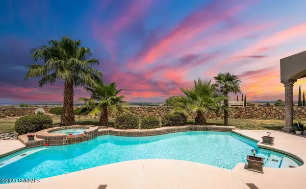 Las Cruces, NM 88007,8046 Constitution RD