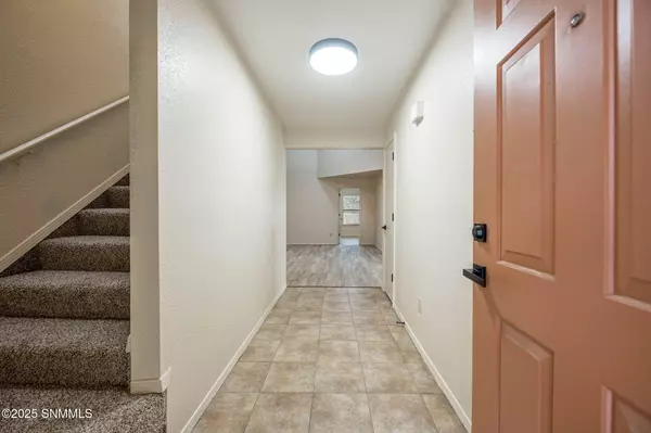 Las Cruces, NM 88005,701 Parker RD ##E