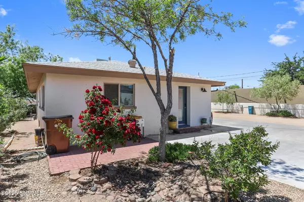 Las Cruces, NM 88001,330 N N Campo St ST