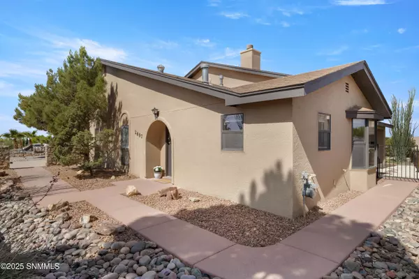 Las Cruces, NM 88011,2687 Cheyenne DR