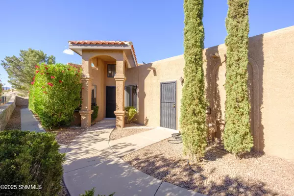 2025 Pinetrail ST, Las Cruces, NM 88012