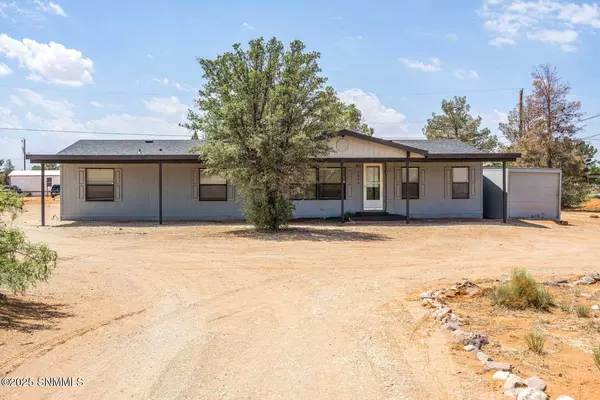 Las Cruces, NM 88012,5844 Bluewater CT