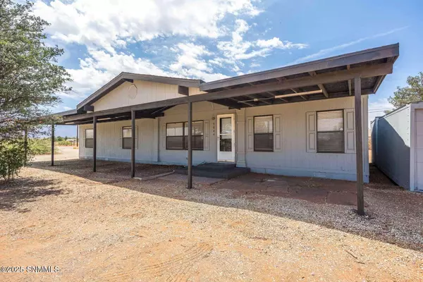 Las Cruces, NM 88012,5844 Bluewater CT