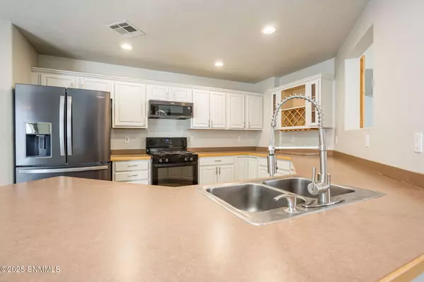 Las Cruces, NM 88005,4108 Cree CT