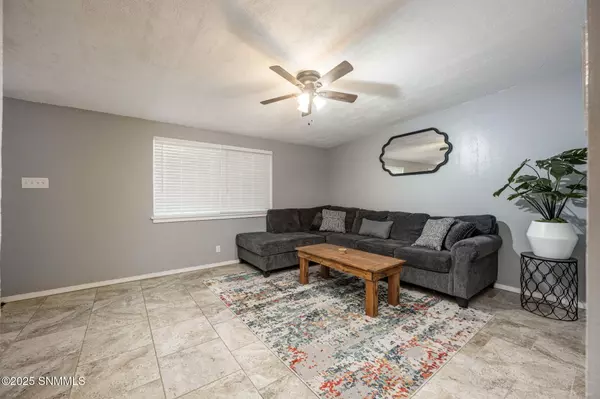 Las Cruces, NM 88001,1609 Stull DR