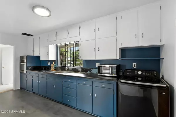 Las Cruces, NM 88005,610 College PL