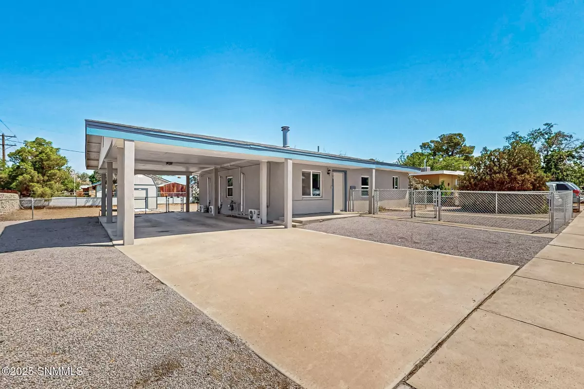 Las Cruces, NM 88001,1101 Jett AVE