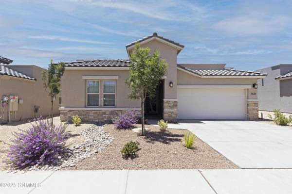 7631 Blue Star, Las Cruces, NM 88012