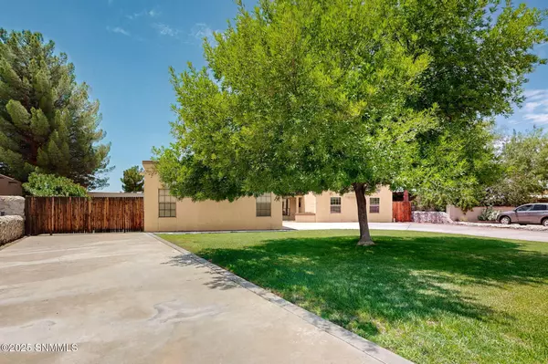 Las Cruces, NM 88005,1120 Marilissa LN