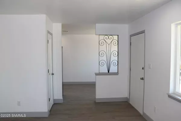 Las Cruces, NM 88001,1965 E Mulberry AVE