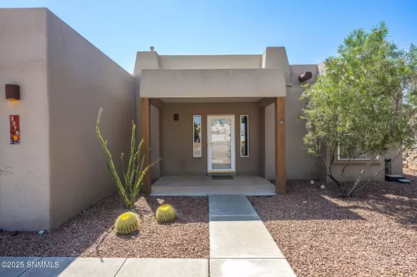 Las Cruces, NM 88011,3379 Chimney Rock RD