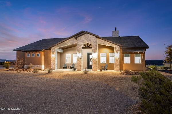 46 Springfield DR, Las Cruces, NM 88007