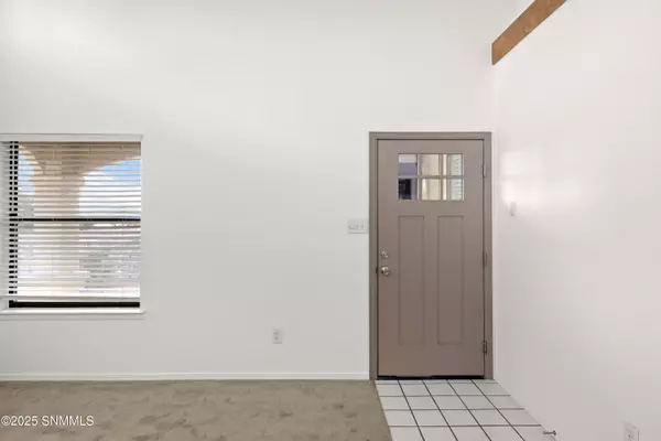 Las Cruces, NM 88012,2030 Pinecone WAY