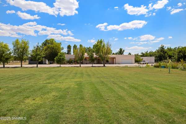 1943 Moraga CT, Las Cruces, NM 88007