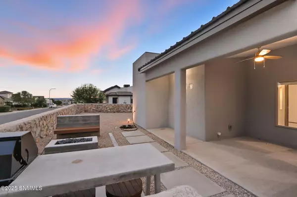 Las Cruces, NM 88011,2875 Maddox LOOP